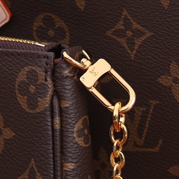❤️Louis Vuitton Monogram Pochette Accessories ❤️ - Picture 5 of 9